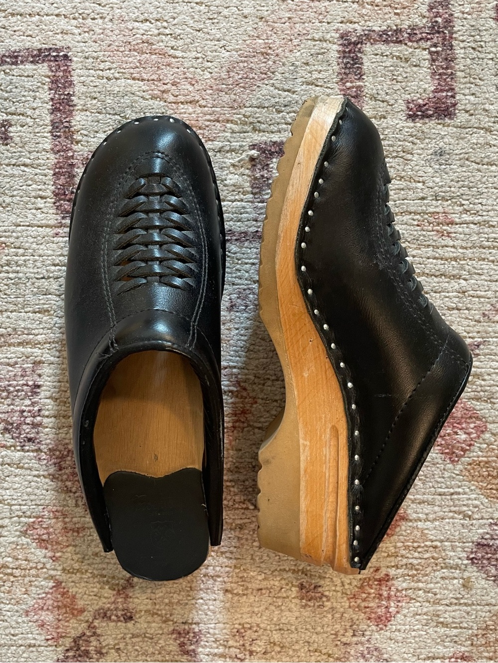 Black Leather Troentorp Wooden-Platform Clogs with Stud Detailing Women’s 9
